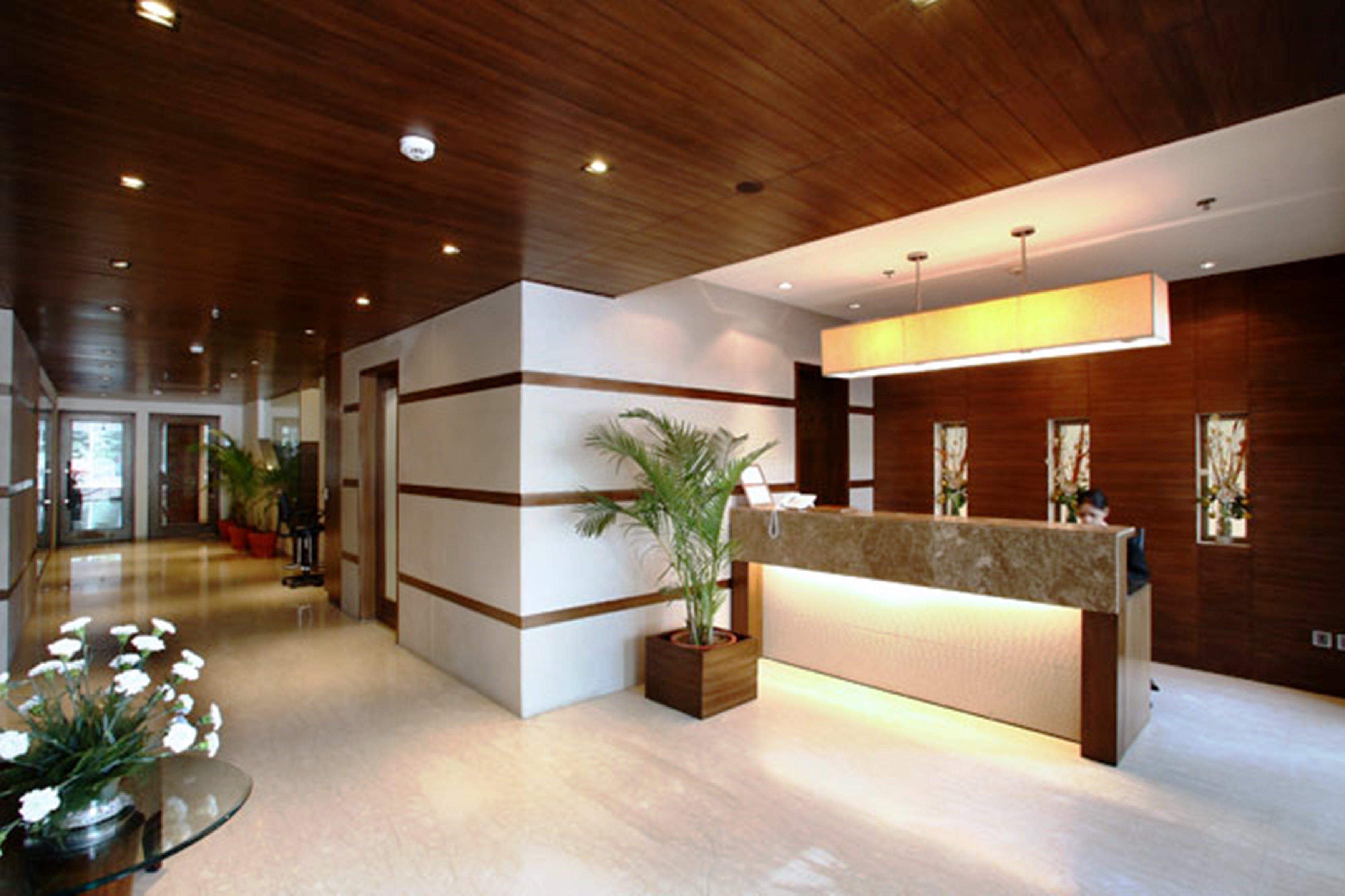 Shervani Nehru Place Ню Делхи Екстериор снимка
